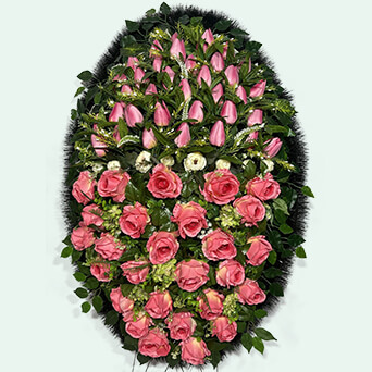 Венок из искусственных цветов