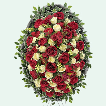 Венок из искусственных цветов